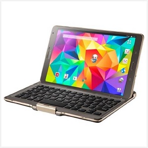 GALAXY Tab S 8.4 SC-03G Titanium Bronzeのキーボード装着時の画像
