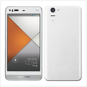 AQUOS PHONE SERIE SHL23 ホワイトの画像